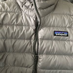 Women’s Patagonia Down Sweater Jacket, Size S